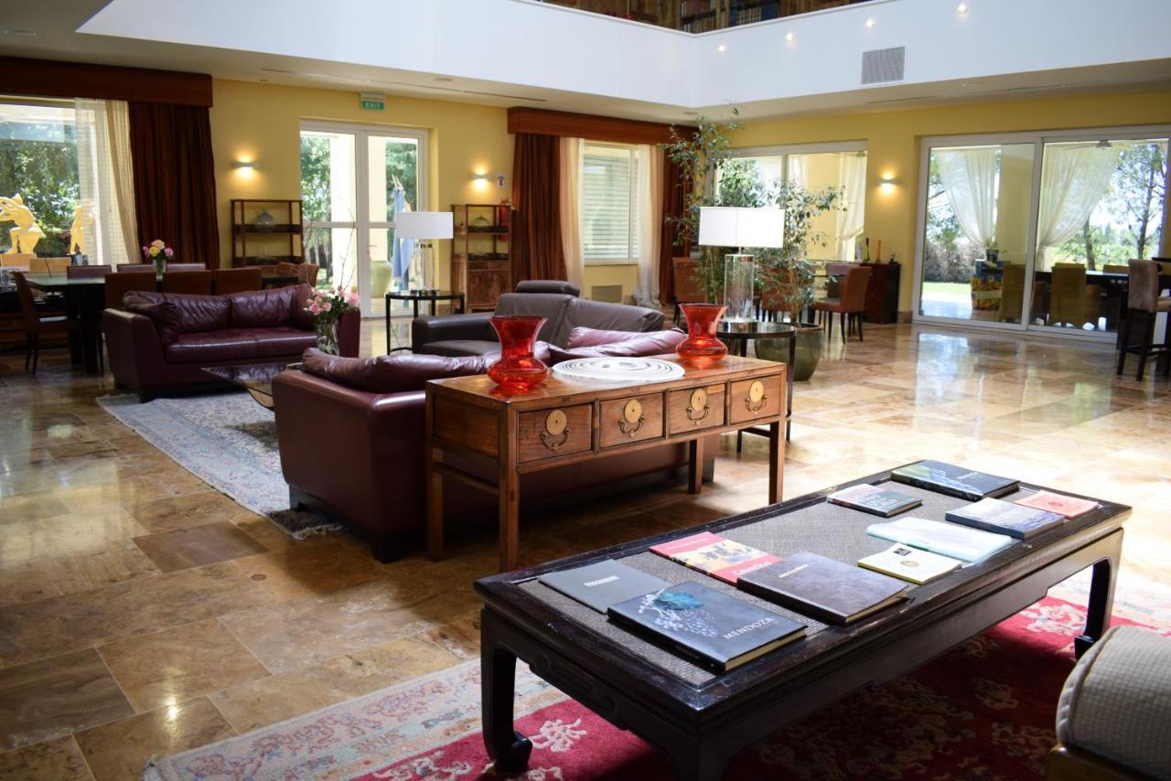 Estancia Mendoza Wine Hotel Тунуян Экстерьер фото